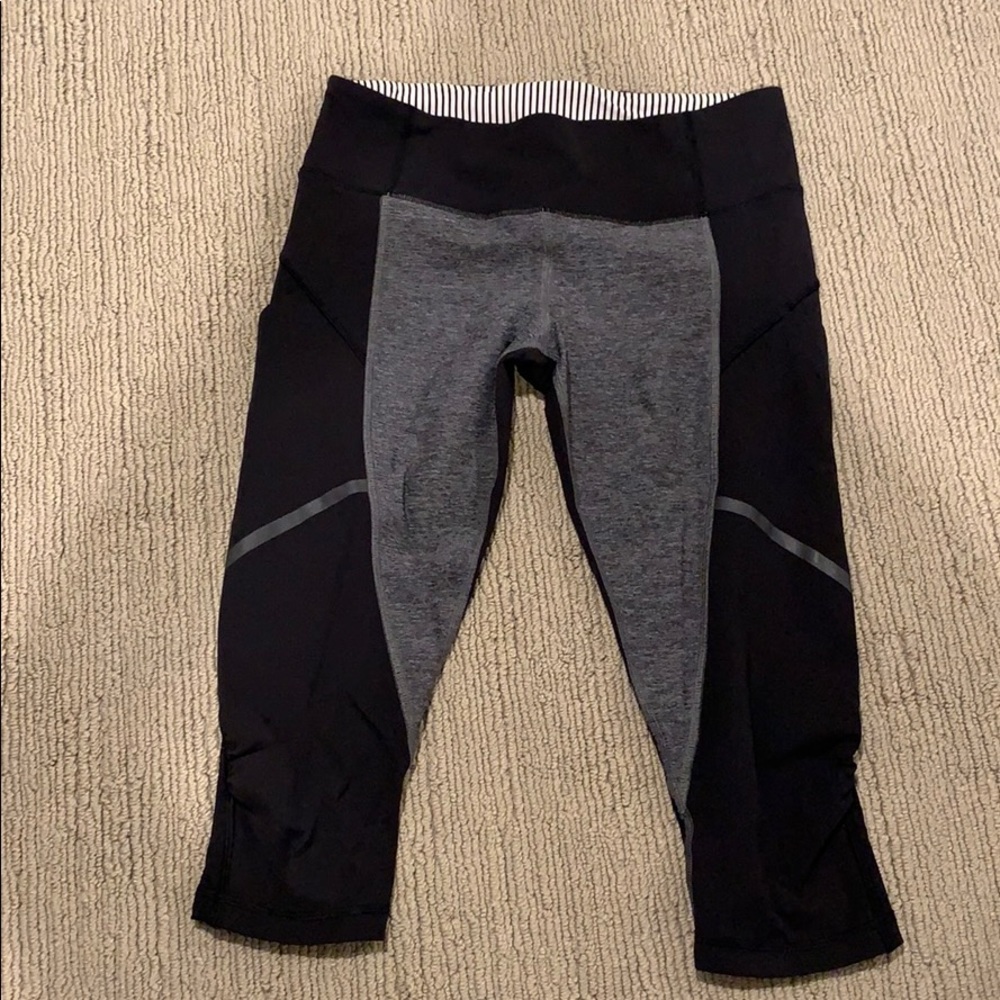Lululemon Mid-rise Crop Pants - Picture 1 of 3